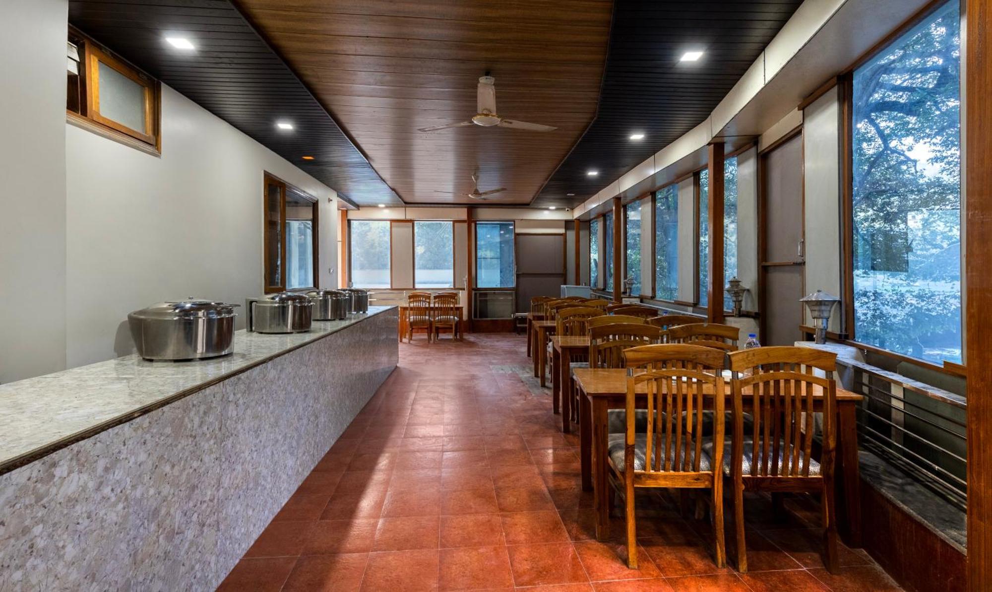 Treebo Olive Lake View Inn June Estate บีมตาล ภายนอก รูปภาพ